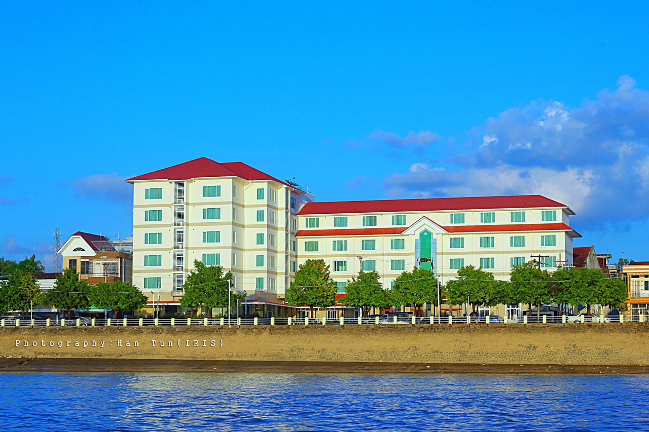 Ngwe Moe Hotel Mawlamyine Exterior foto