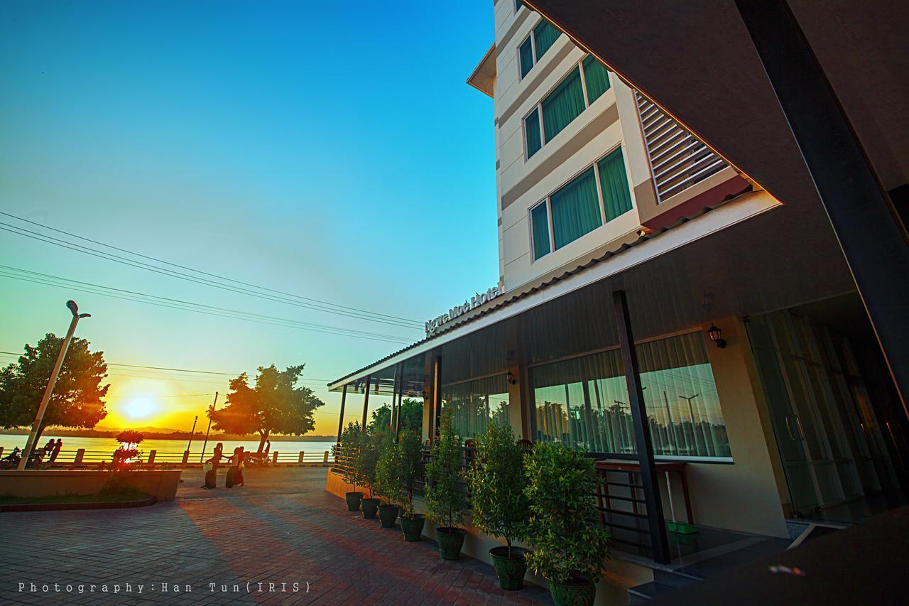 Ngwe Moe Hotel Mawlamyine Exterior foto